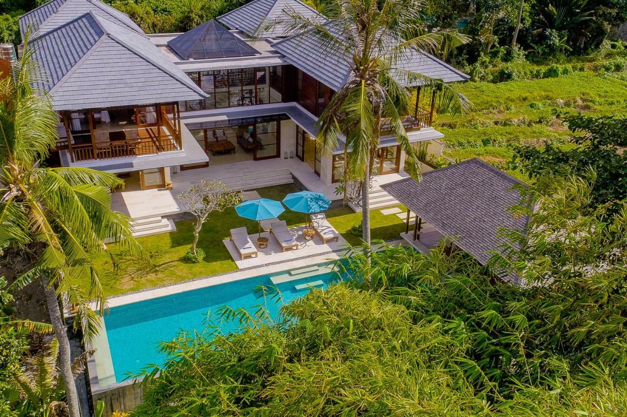 Villa Rusa Biru - Modern Villa With Private Pool And Cook In The Heart Of Berawa Canggu  Bagian luar foto